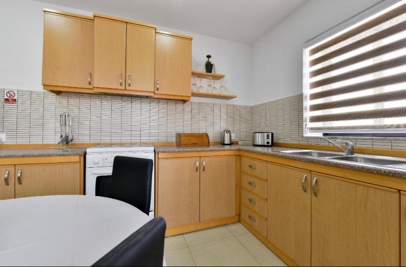 Sea View Apartment Бирзеббуджа Экстерьер фото