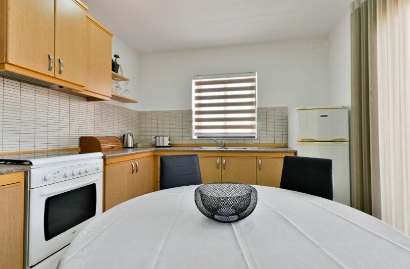 Sea View Apartment Бирзеббуджа Экстерьер фото